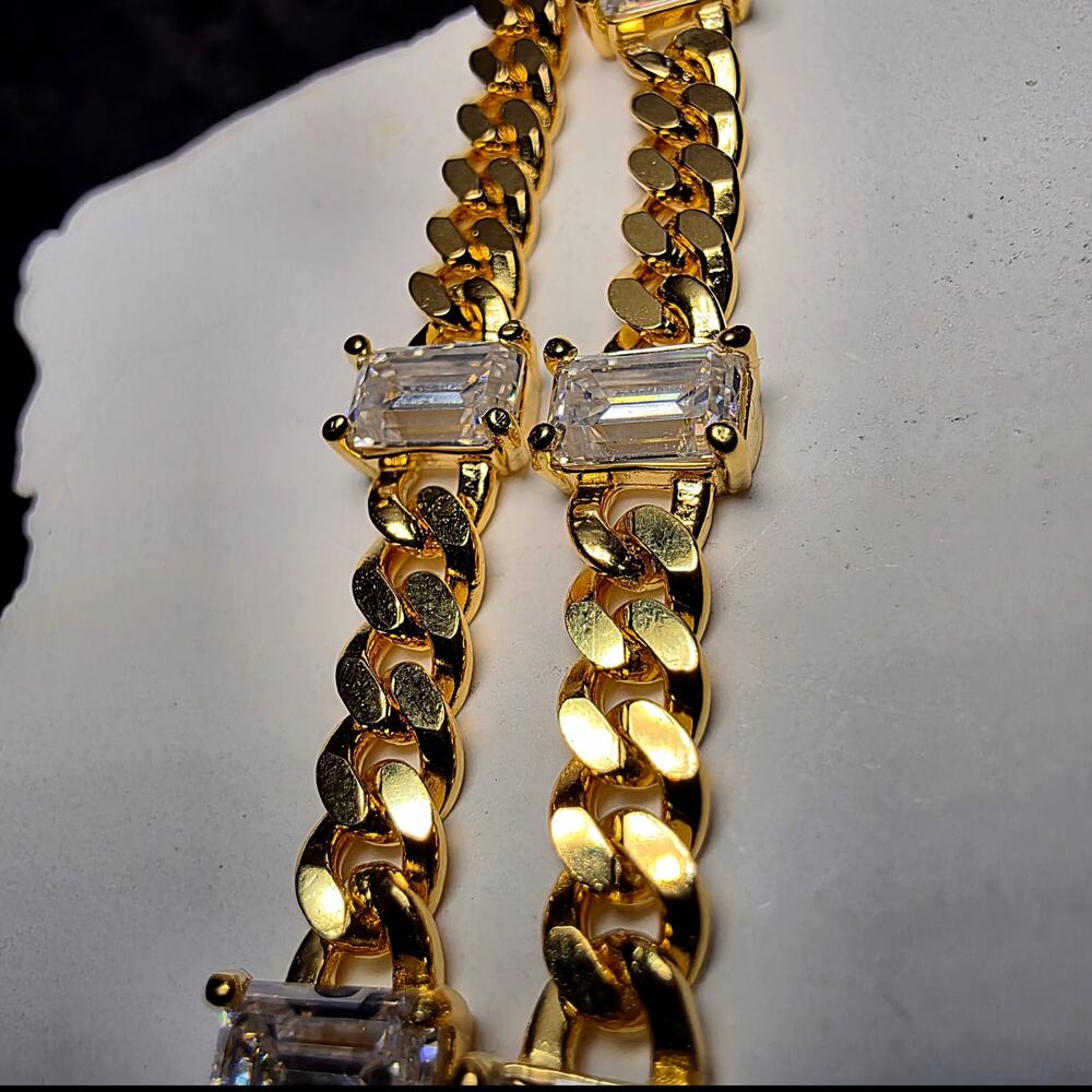 7" 3.30CTW Emerald-Cut VVS/D Moissanite Cuban Bracelet, Gold Over Silver (4.4mm) - Picture 3 of 10